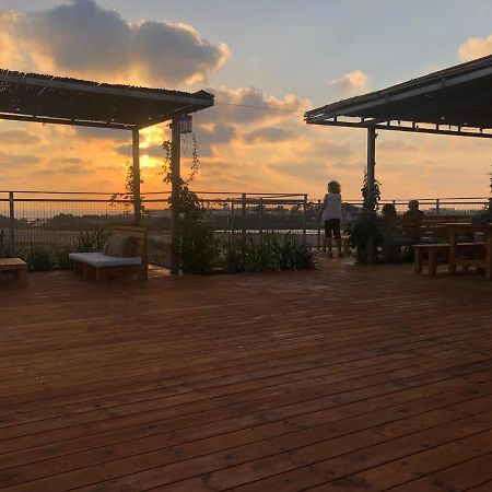 Atlit Rooftop Glamping Extérieur photo